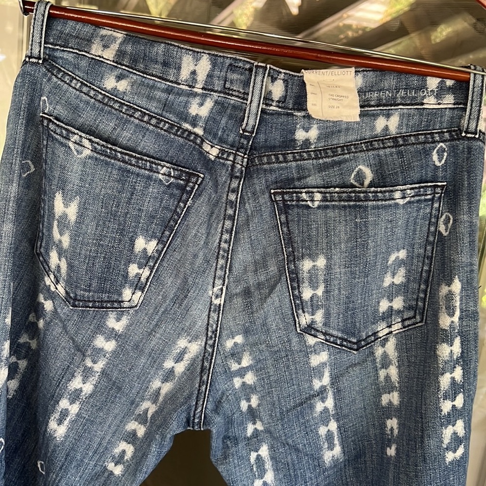 Current/Elliott Cropped Straight Jeans Distressed - Picture 5 of 9